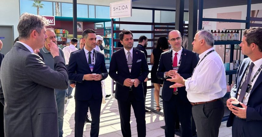 a53a0337-5685-484e-9510-135d5294bb47